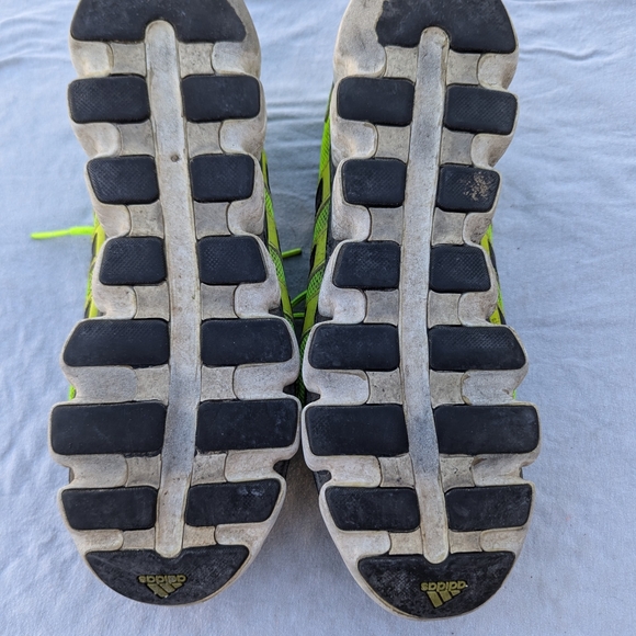 Adidas Ultra Boost 4.0 - Picture 3 of 5